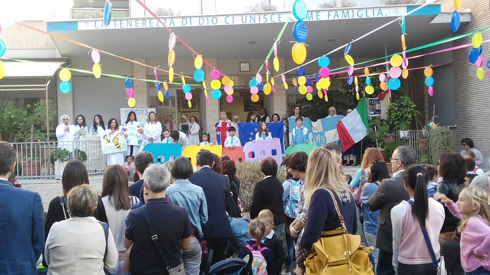 ScuolaNostraSignora Lourdes inizio 2017 2018 04